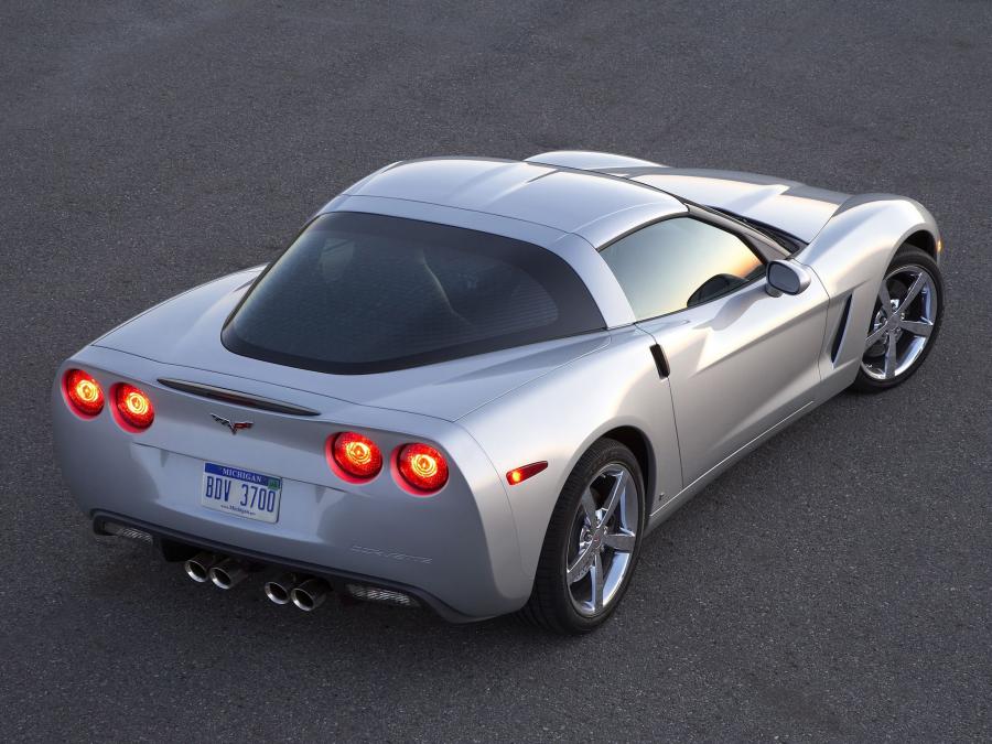  Chevrolet Corvette Coupe 2008 года  (фото 9 из 16)